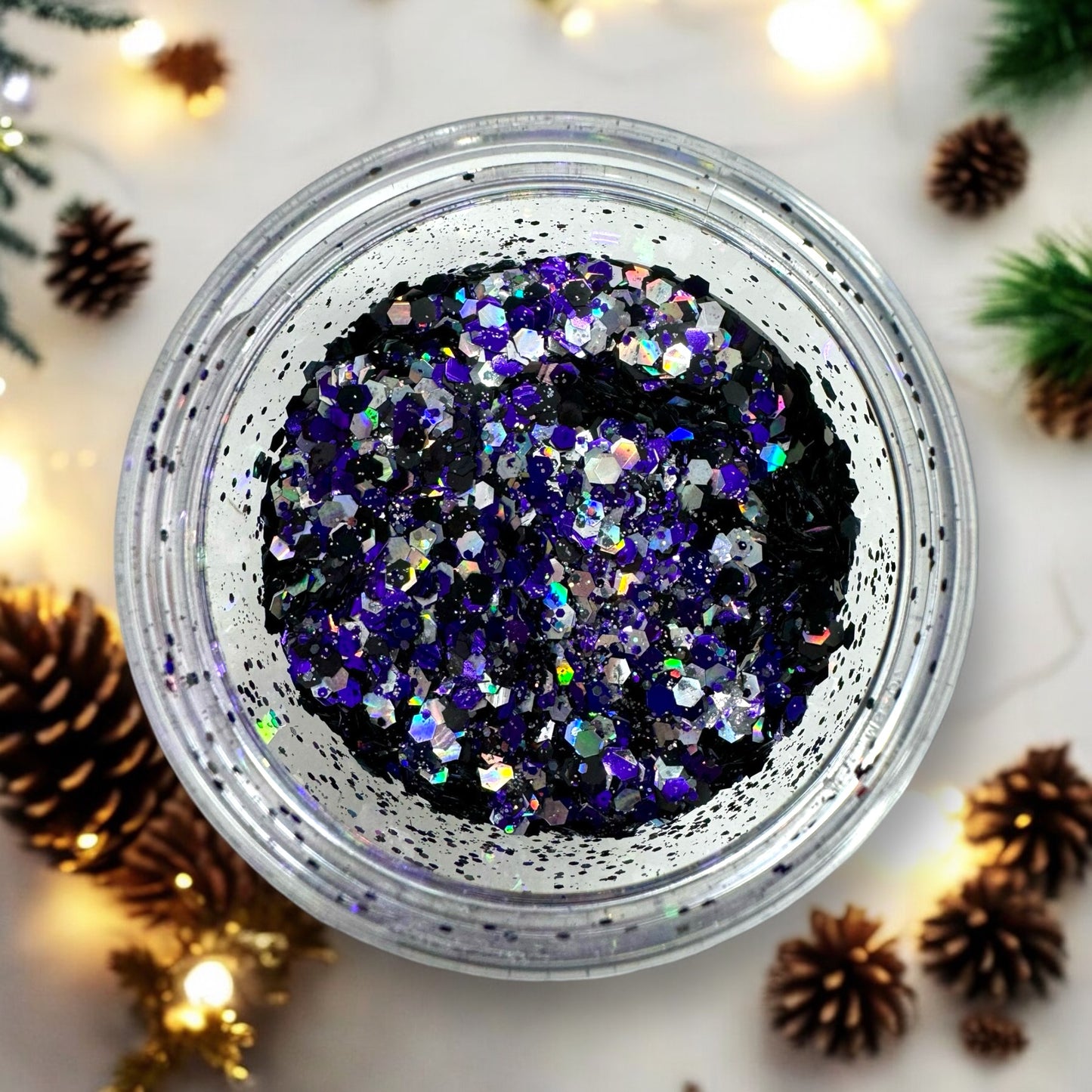 ACE VENTURER holographic biodegradable glitter