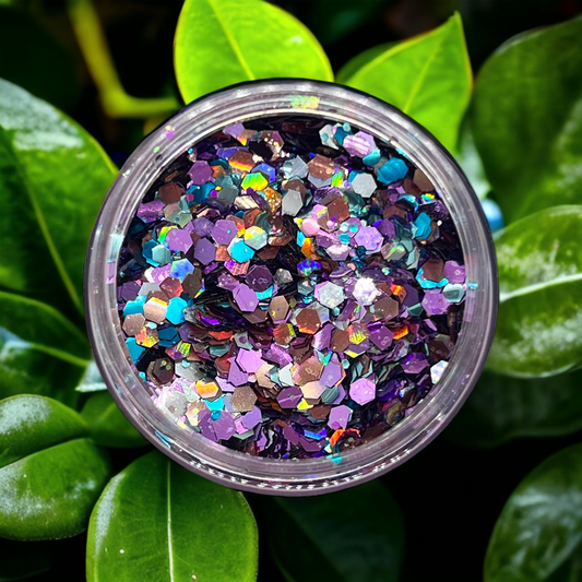 BEAUTIFUL DISASTER holographic biodegradable glitter
