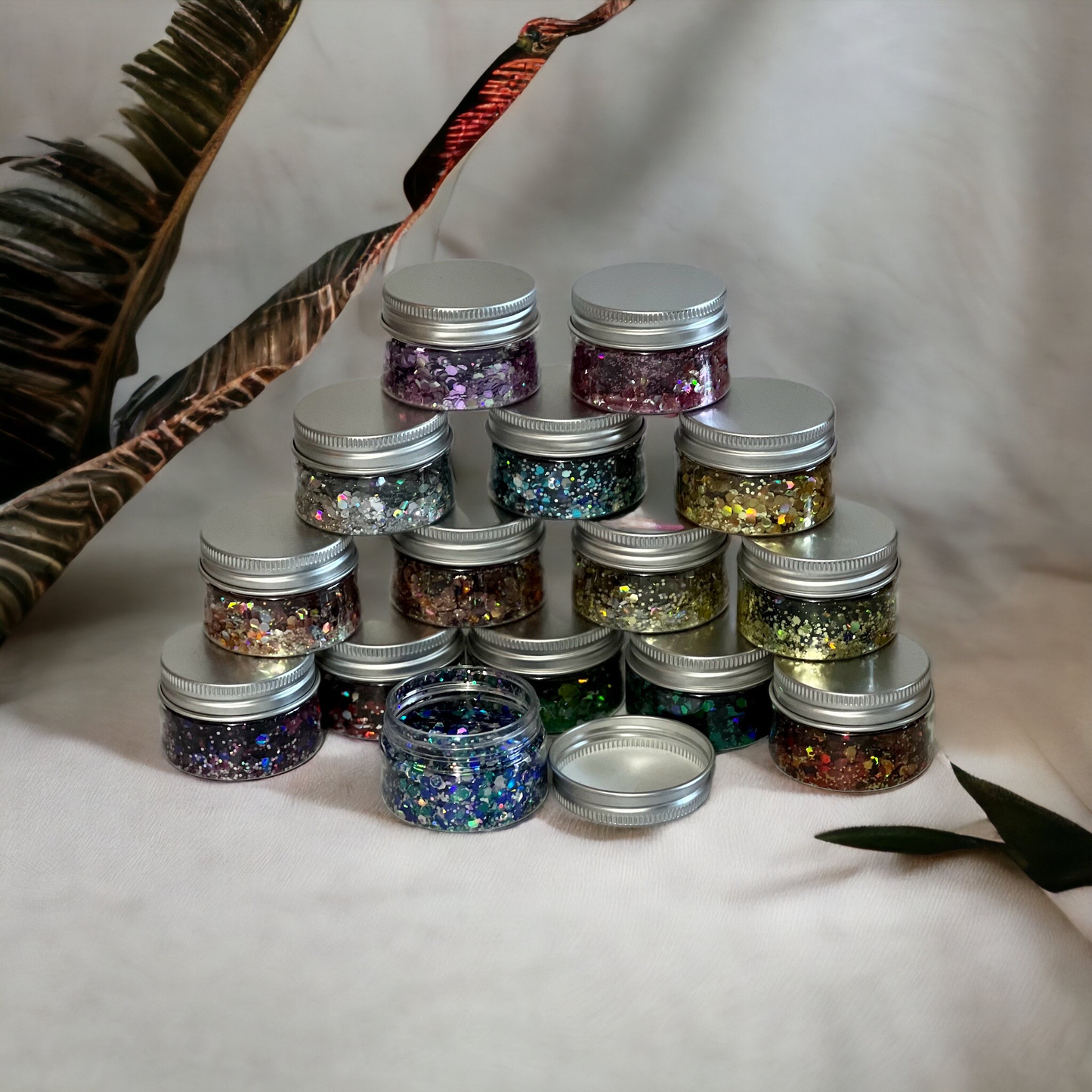 CRAFTING MINES holographic biodegradable glitter